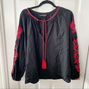 Zara Embroidered Boho Style Peasant Top Sz small